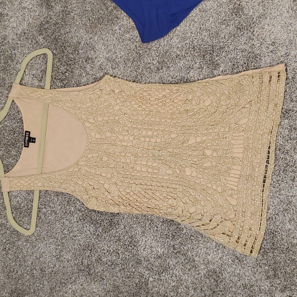 EUC express tank top